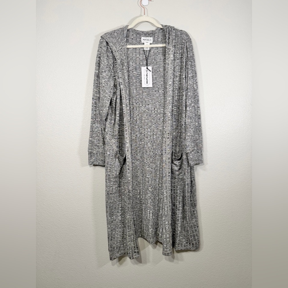 NWT For The Republic Cardigan Long Open Sweater Textured Gray Knit Top Women 1X
